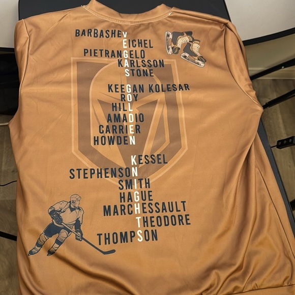 NHL Vegas Golden Knights Long Sleeve shirt. Size Men’s Medium. - Picture 4 of 9